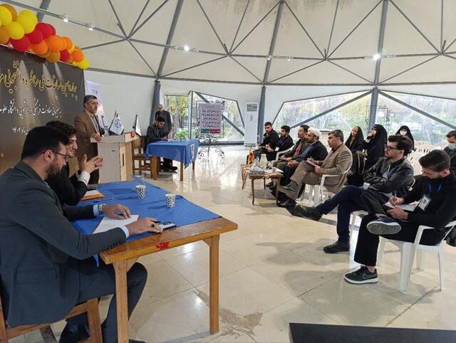 گروه‌های مخالف و موافق سیاست فیلترینگ و کنترل فضای مجازی را نقد کردند