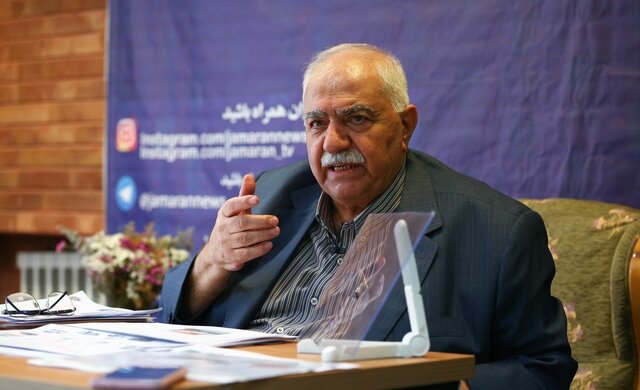 اقتصاد ایران در آستانه تحول تاریخی/سیاستگذاری نادرست عامل اصلی آسیب‌پذیری صنعت است