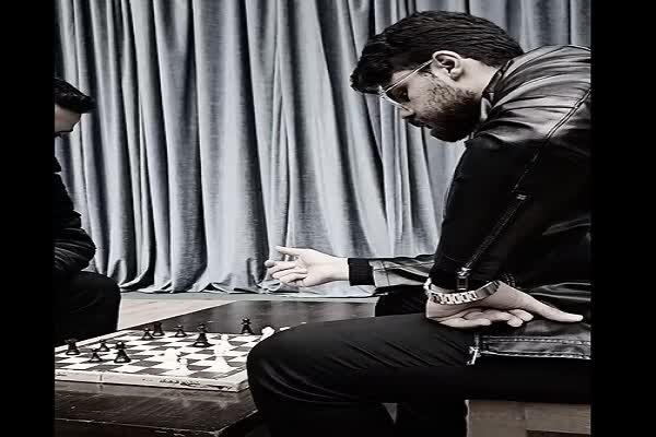 رستاخیز، روایتی نو از ایثار و شهادت