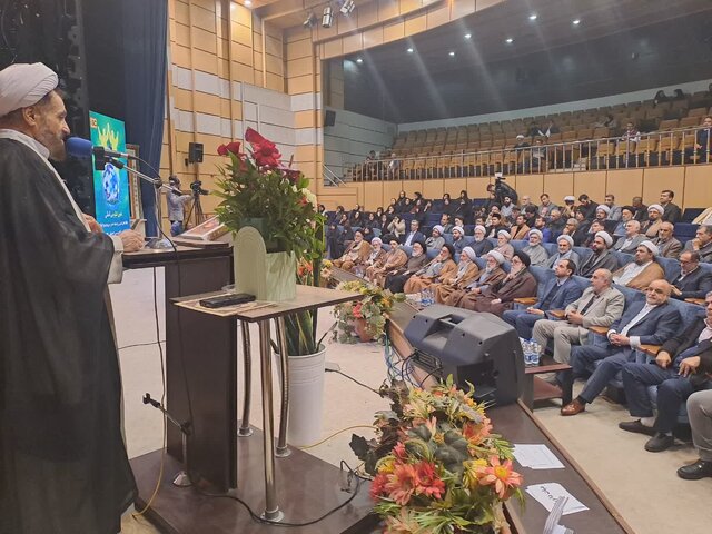 آغاز کنگره بینالمللی «راهکارهای گسترش فرهنگ غدیر ونهجالبلاغه» در ساری
