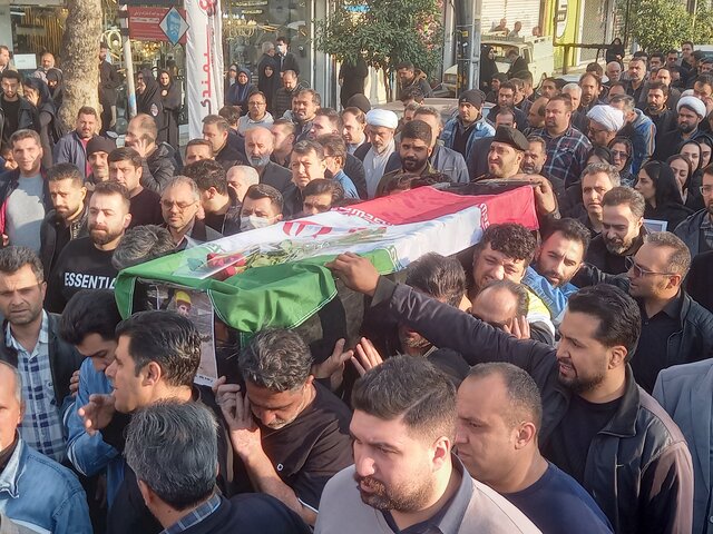 راهپیمایی مازندرانی‌ها علیه اغتشاشات/ شهدای امنیت تشییع شدند