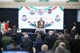 تاکید نماینده ولی فقیه در مازندران بر لزوم پرهیز از دو قطبی شدن جامعه