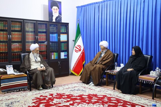  ضرورت الگو بودن دانشجومعلمان در عرصه اعتقادی و اخلاقی