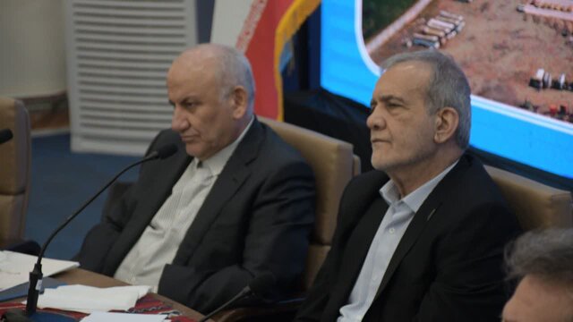 پزشکیان: قصورهای مدیریتی را اصلاح کنیم / ۲۰ هزار مگاوات کسری انرژی داریم