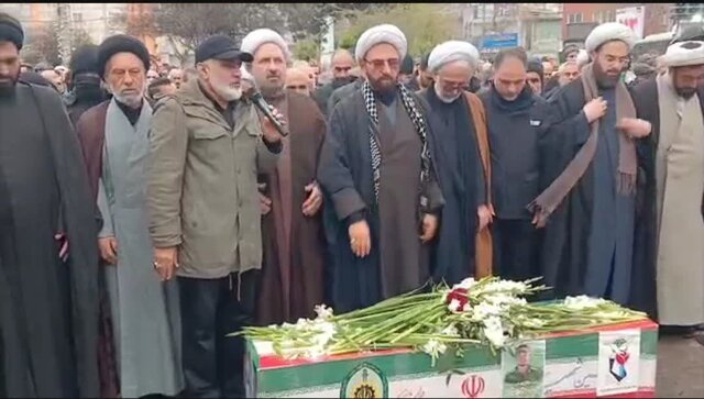 پیکر شهید «سیدعلی احمدنژاد» سرباز وطن در ساری تشییع شد