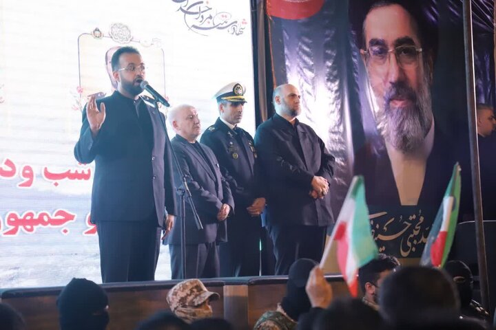 وداع باشکوه مازندرانی‌ها با شهدای ناوشکن دنا