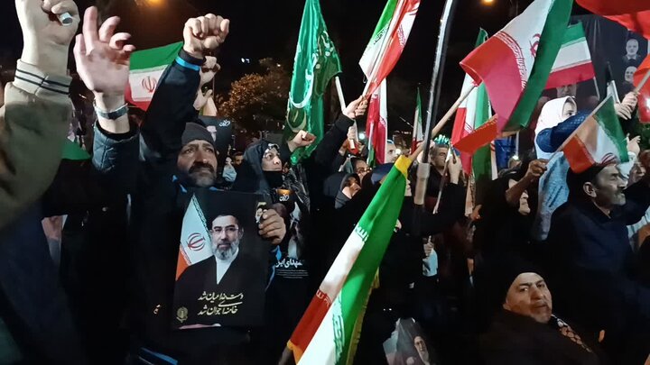 طنین فریادهای استکبارستیز در شب بیست و سوم/ نوشهر همچنان در صف اول میدان‌داری