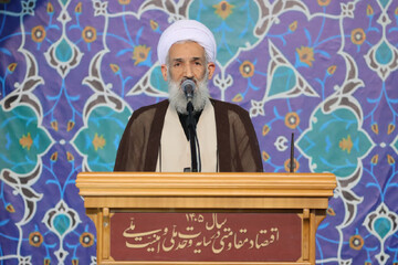 ایران جدای از جبهه مقاومت نیست/ اعتماد به دشمن بدون تضمین‌های لازم، آسیب‌زا است