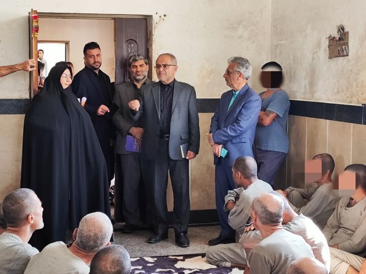 دادستان ساری: بازپروری معتادان متجاهر نیازمند کار درمانی مستمر و ارتباط مؤثر است