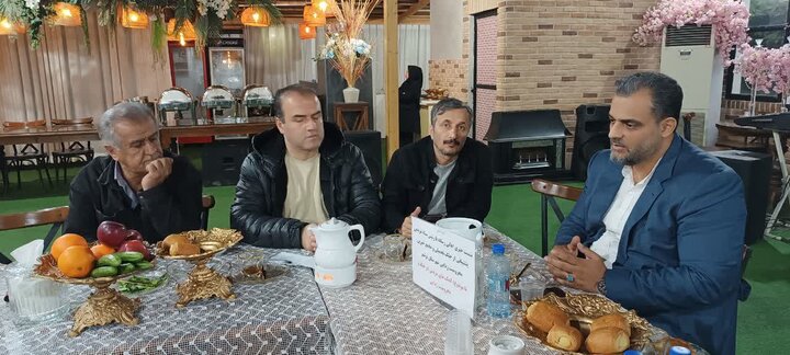 رسانه‌ها، اذهان عمومی را در برابر دشمن روشن کند