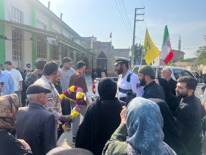 آملیها به احترام قهرمان ناو دنا در خط استقبال باشکوه