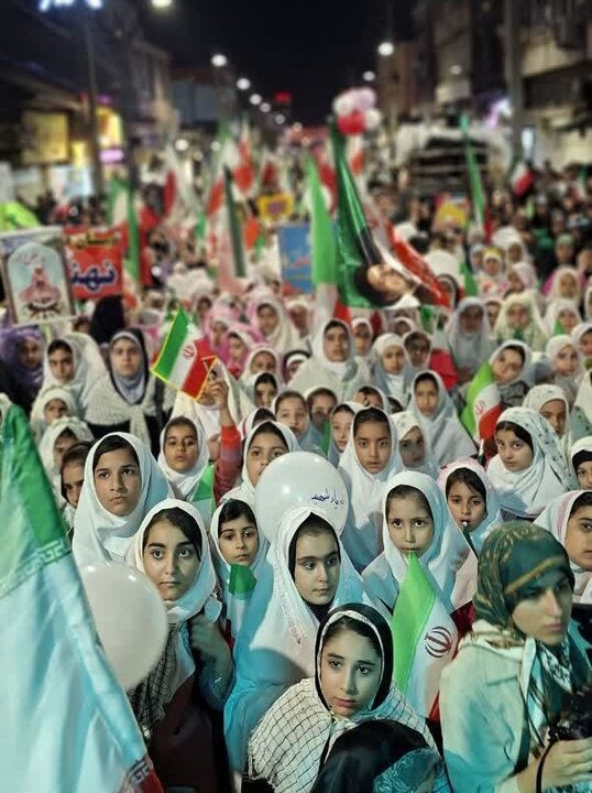 &nbsp;همدلی مازندرانی‌ها در پنجاه‌ویکمین شب بیعت با رهبر