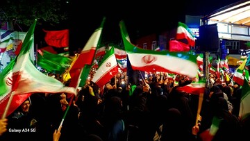 حماسه‌آفرینی مازندرانی‌ها در ایستگاه پنجاه و هفتم/میدان‌داری مردم در گوشه گوشه شهر