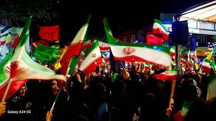 حماسه‌آفرینی مازندرانی‌ها در ایستگاه پنجاه و هفتم/میدان‌داری مردم در گوشه گوشه شهر