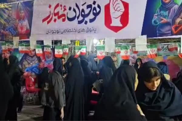 هفتاد و هشتمین شب حماسه؛ میادین مازندران در سایه پرچمهای سهرنگ
