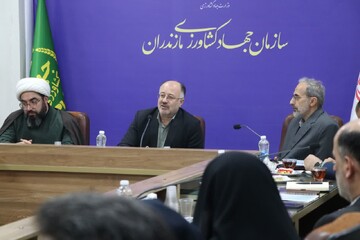 لزوم بازنگری قوانین کشاورزی و مقابله با توطئه‌های دشمن
