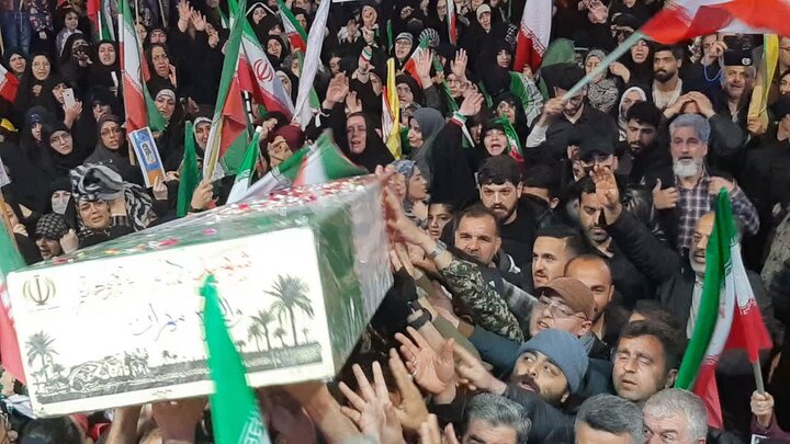 شب باشکوه مازندرانیها در بیعت، صلابت و وطندوستی