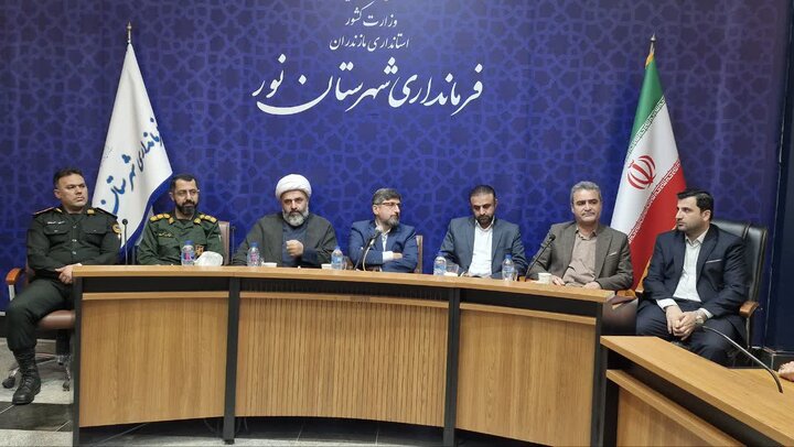 امام جمعه شهرستان نور: انقلاب در دل بحران‌ها ابرقدرت شد