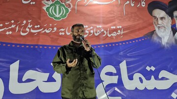 ناوسالار سیاه‌سرانی: تنگه هرمز را به بزرگترین قبرستان آبی تفنگداران آمریکایی تبدیل می‌کنیم