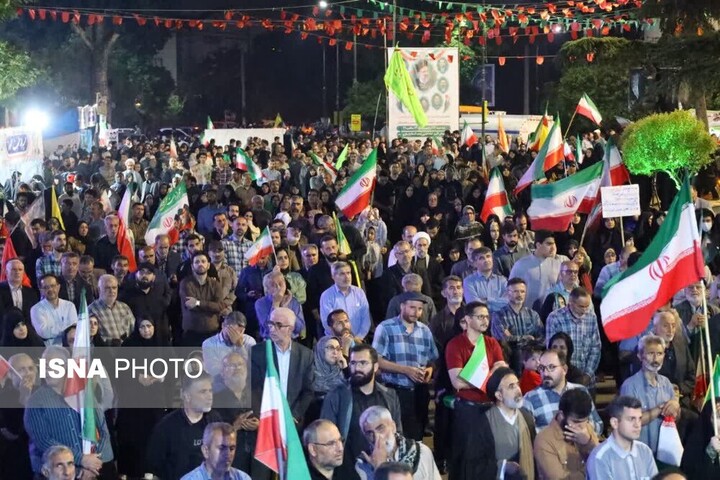 ایستاده در بزنگاه تاریخ‌/ خرمشهر تا مازندران، روایت یک ملت‌ وقتی که‌ پای وطن در میان باشد