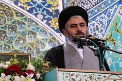 اقدامات حمایتی از نیازمندان باید با قدرت ادامه یابد