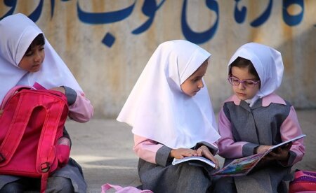 بیش از ۱۳ هزار دانش آموز آذربایجان غربی تحت پوشش کمیته امداد قرار دارند بیش از ۱۳ هزار دانش آموز آذربایجان غربی تحت پوشش کمیته امداد قرار دارند