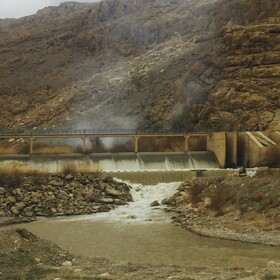 نگاه نگران دریاچه ارومیه به ساخت مجدد سدهای نیمه کاره