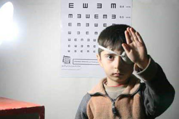 اجرای طرح پیشگیری از تنبلی چشم ۳۰۰۰ کودک چالدرانی