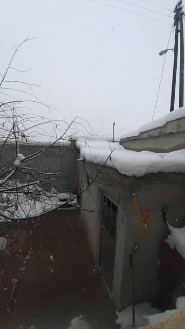 ارتفاع برف در ماکو به ۳۰ سانتی متر رسید
