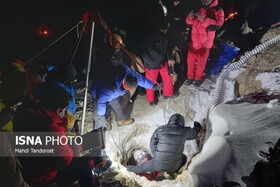 /گزارش تصویری/
کشف جسد مرد سنندجی گرفتار در غار سمی بابا احمد چالدران