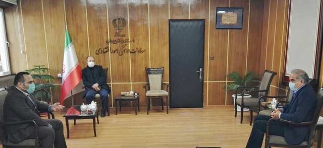دیدار معاون امور اقتصادی استانداری با رئیس جهاد دانشگاهی آذربایجان غربی 