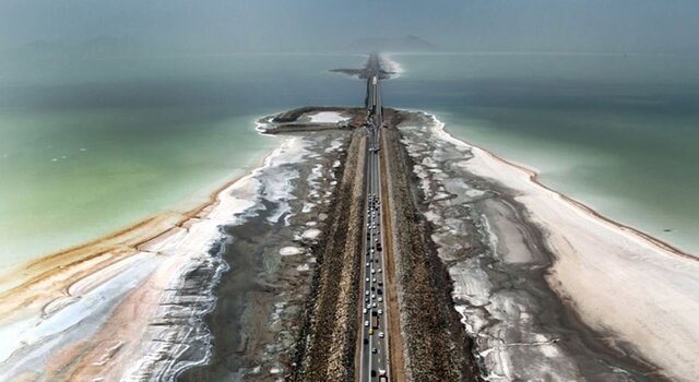 به داد دریاچه ارومیه برسید به داد دریاچه ارومیه برسید