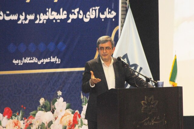 تدریس رشته های ناکارآمد در دانشگاه ارومیه حذف می شوند