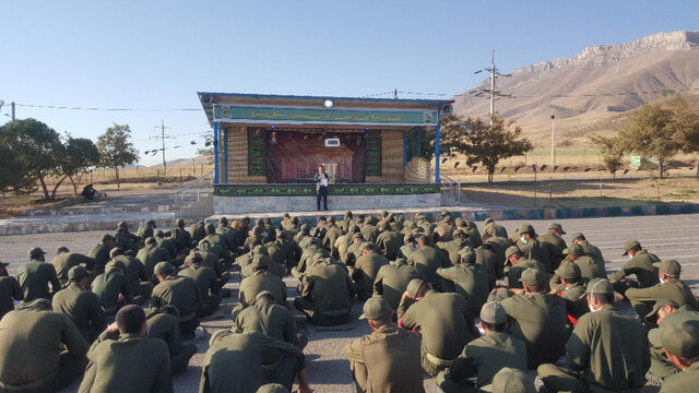 آموزش ۲۷۰۰ نفر از سربازان استان توسط جهاد دانشگاهی آذربایجان غربی در قالب طرح سرباز مهارت