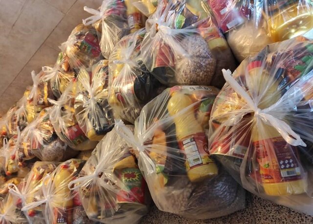 ۵۰۰۰ بسته معیشتی در ارومیه توزیع شد