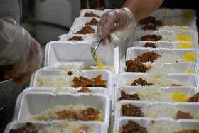 توزیع ۶۰۰۰ پرس غذای گرم بین نیازمندان ارومیه
