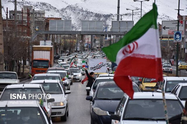راهپیمایی ۲۲ بهمن در ماکو