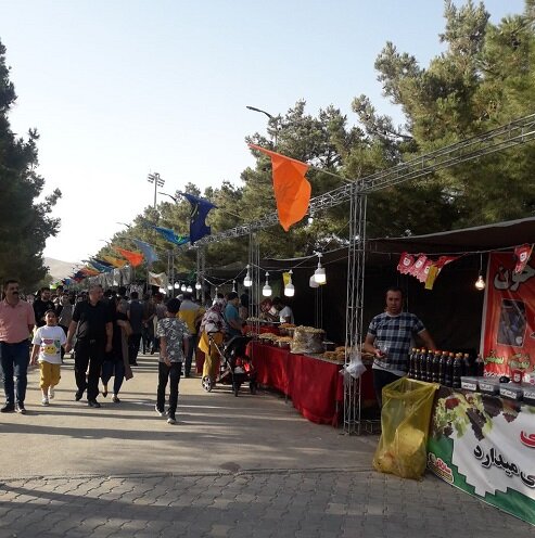 جشنواره ها فرصتی برای ایجاد شادی جمعی