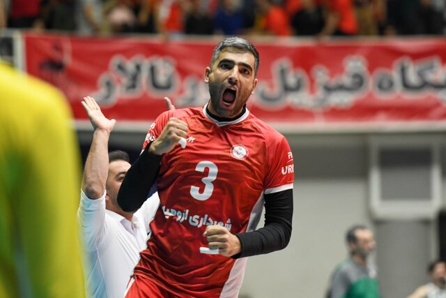 برد ارزشمند خارج از خانه ارومیه مقابل چادرملو برد ارزشمند خارج از خانه ارومیه مقابل چادرملو