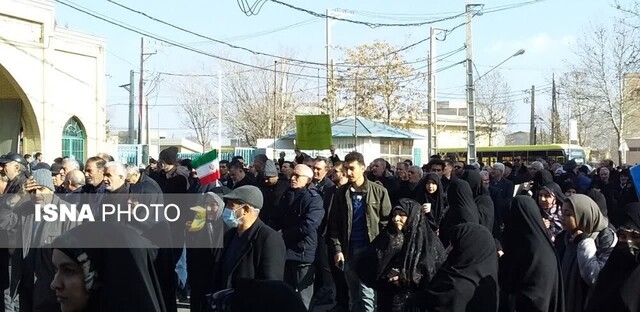 راهپیمایی« جمعه نصر و پیروزی» در ارومیه برگزار شد