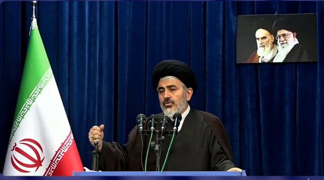 شرکت گسترده در راهپیمایی ۲۲ بهمن بر همگان وظیفه است شرکت گسترده در راهپیمایی ۲۲ بهمن بر همگان وظیفه است