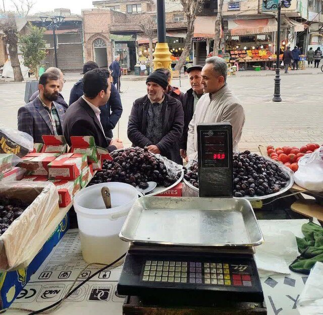 رصد بازار خوی توسط ۱۲ گشت مشترک رصد بازار خوی توسط ۱۲ گشت مشترک