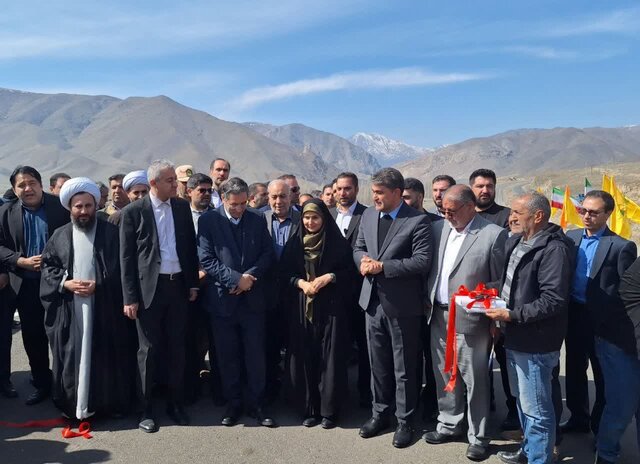 بهرهبرداری از ۳۱ کیلومتر از محور استراتژیک خوی - قطور بهرهبرداری از ۳۱ کیلومتر از محور استراتژیک خوی - قطور