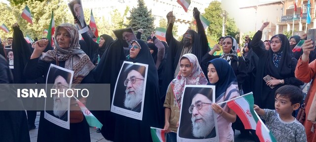 تجمع بزرگ مردمی «بشارت فتح» در ارومیه برگزار شد