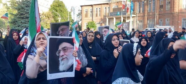 تجمع بزرگ مردمی "بشارت فتح" در ارومیه برگزار شد