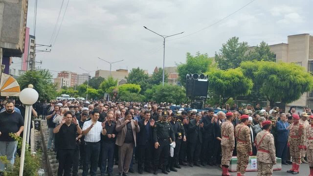 پیکر شهید «سید محمد موسوی» در خوی تشییع شد