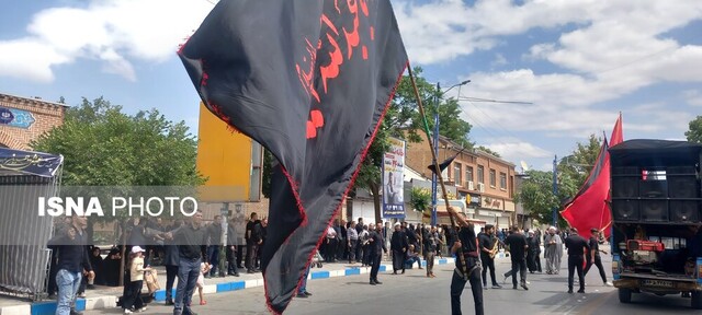 مرثیه سرایی و عزاداری مردم ارومیه در عاشورای حسینی