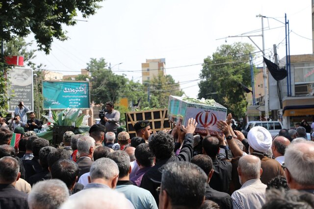 تشییع پیکر ۳ شهید تازه تفحص شده در آذربایجان غربی