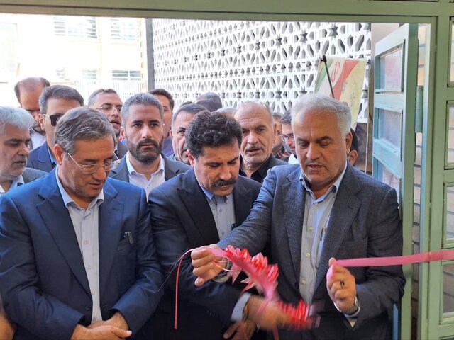 ۲۱ پروژه بنیاد مسکن انقلاب اسلامی در خوی به بهرهبرداری رسید