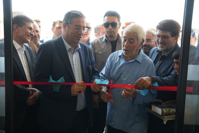 شرایط ایجاد فرصتهای شغلی جدید در باروق فراهم شود